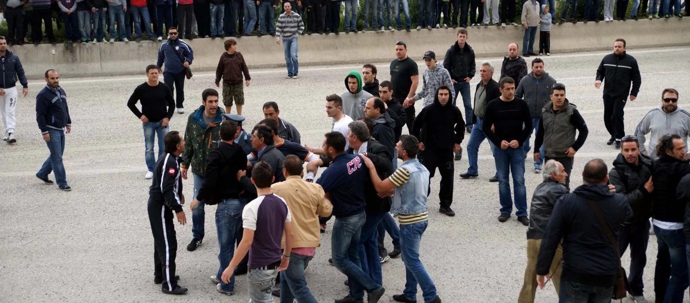 Βίντεο: Η καθηγήτρια Κατερίνα Φωτιάδου περιγράφει τις στιγμές όταν περικυκλώθηκε από λαθραίους μετανάστες στον Έβρο